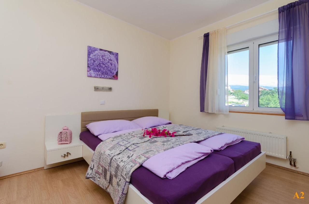 Apartments And Room Drazen Novi Vinodolski Bagian luar foto